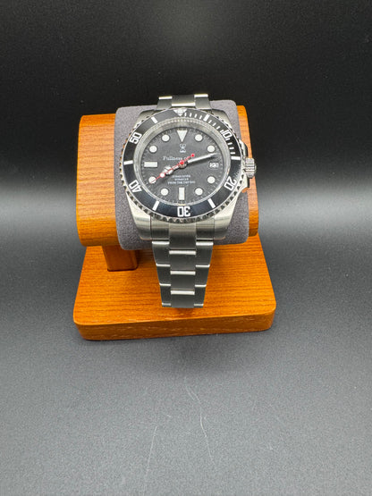Jonah Diver Automatic Dive Watch/Fullness of Time