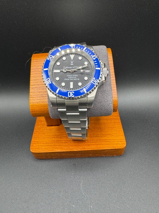 Jonah Diver Automatic Dive Watch/Fullness of Time